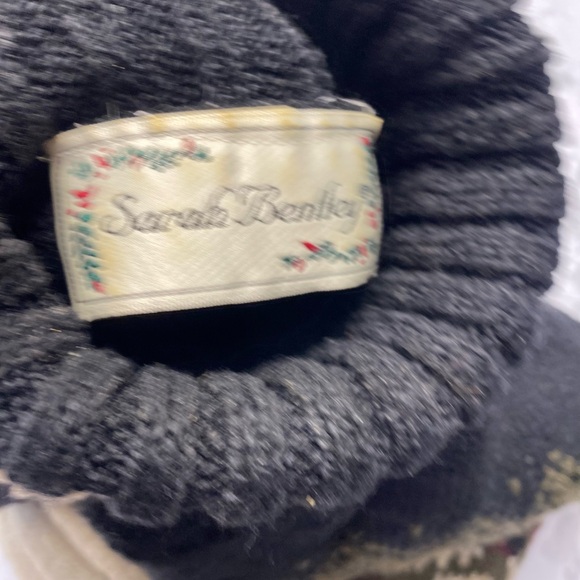 Vintage Sarah Bentley Cream & Brown Thick Knit Sweater Size Medium - Picture 14 of 15